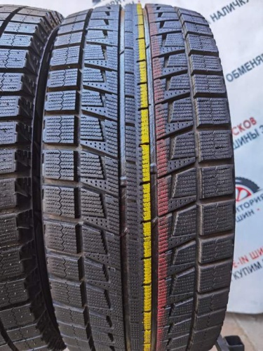 Bridgestone Revo 2 R17 225/55