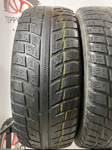 Marshal I'Zen KW22 R17 235/65.