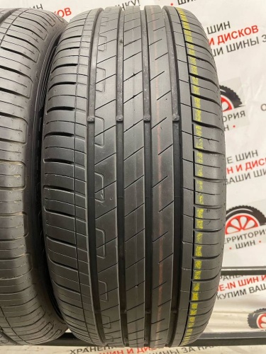 Goodyear EfficientGrip Performance R17	215/55