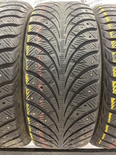 Sava Eskimo Stud  R16 205/55