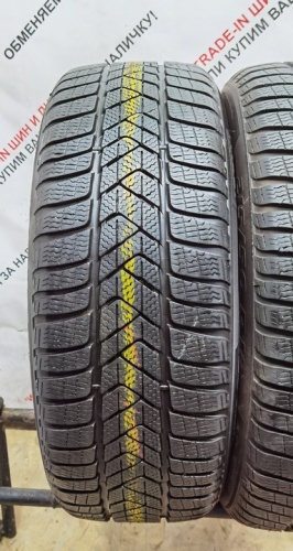 Pirelli Sottozero 3 R18 215/50