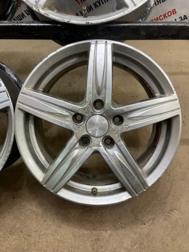 Литьё Nissan R16 5X114,3 СТ66,1 ET45