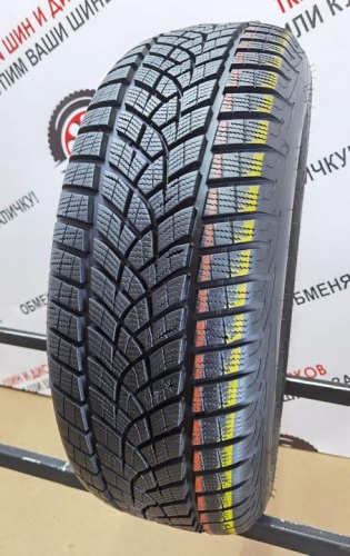 Goodyear Cargo Ultra Grip R16 215/60