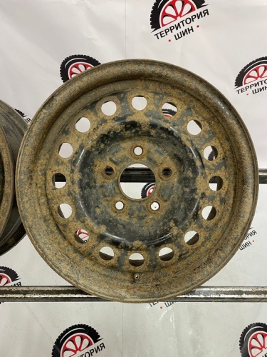 Штампы Nissan Orig (ржавые) R15 5x114,3  Dia 66,1 ET50 6J