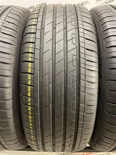 GoodYear EfficientGrip Performance R17 215/55