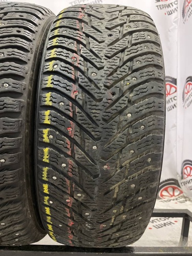 Nokian Hakkapeliitta 8 R16 205/55 T94