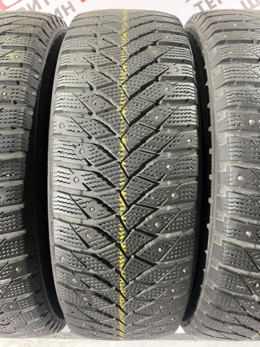 Triangle IceLink Trin PS01 R16 215/70