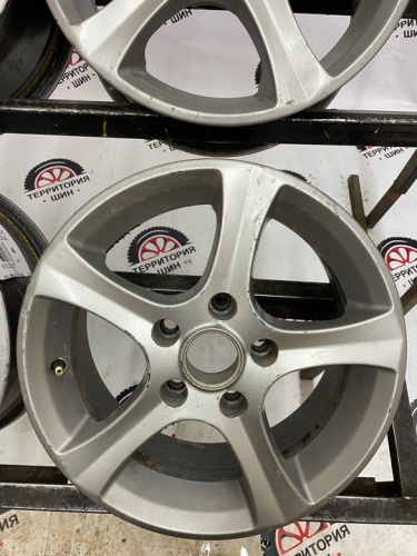 Литьё VW/Audi R15 5x112; dia 66,6; ET 42; 6J