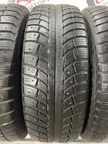 Gislaved Nord Frost 5 R17 225/65