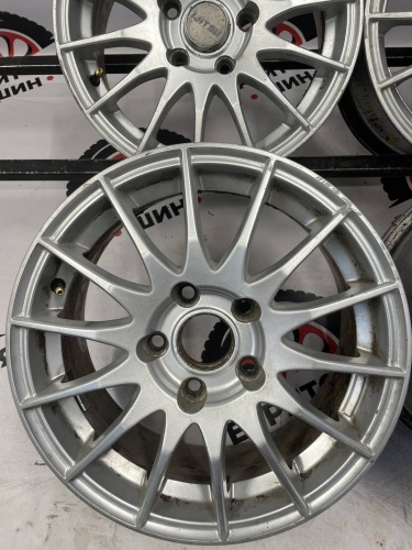 Литые R15