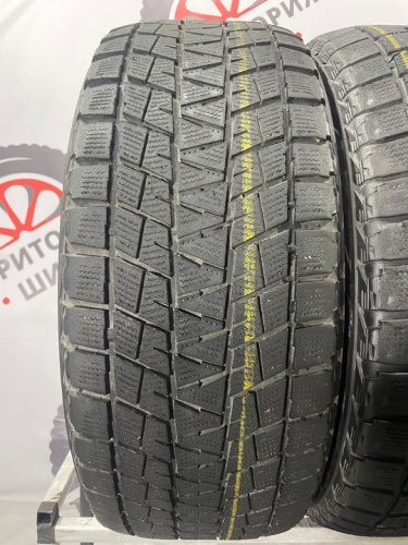 Bridgestone Blizzak DM-V1 R18 285/60