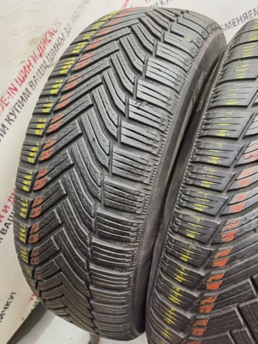 Michelin Alpin 6 R16	215/65