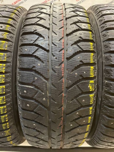 Bridgestone Ice Cruiser 7000 R17	235/55