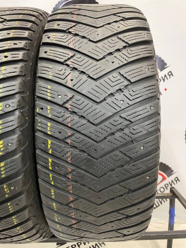 Goodyear UltraGrip Ice Arctic SUV 4x4 R18   265/60