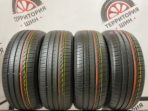 Goodyear EfficientGrip Comfort R16 215/60.