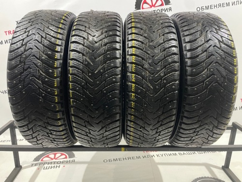 Nokian Tyres Nordman 8 R16 215/70