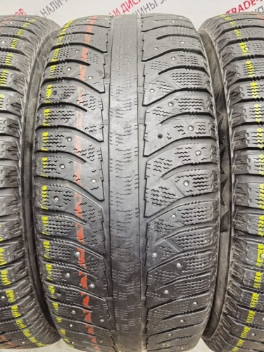 Bridgestone Ice Cruiser 7000 R17 235/55