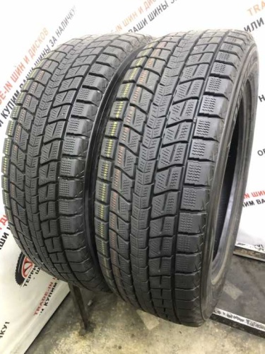 Dunlop Winter Maxx SJ8 R17 215/60