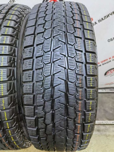 Yokohama Ice Guard G075 R17 225/65