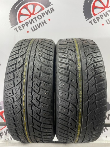Kumho I'Zen RV Stud KC16 R18 225/55