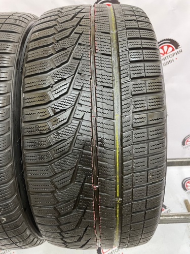 Hankook Winter I*Cept evo2 255/45/18 103V