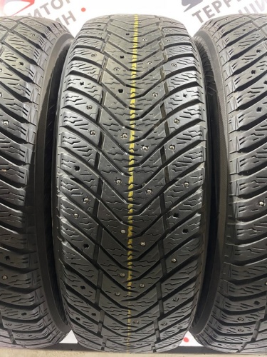 Yokohama Ice Guard IG65 R17 215/65