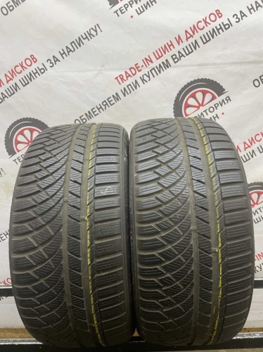 Kumho WinterCraft KW72 R18 255/40 99V