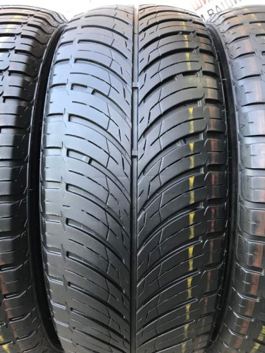 Unigrip Lateral Force 45 R17 215/60