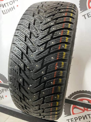 Nokian Hakka 8 R19 235/45