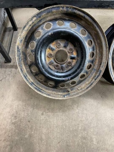 Штампы KIA Ржавые (Сильно) R15 5X114,3 СТ67,1 ET50 J7