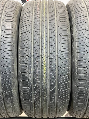 Nexen N'Priz AH8 R18 235/55