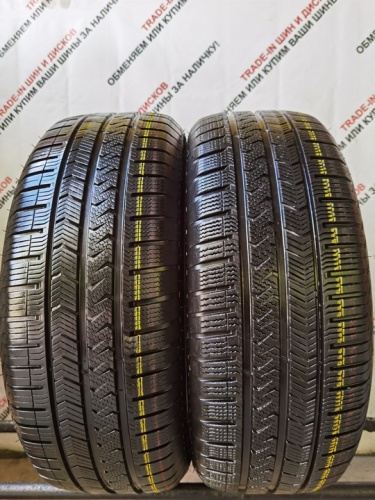 Vredestein Quatrac 5 235/45 R19