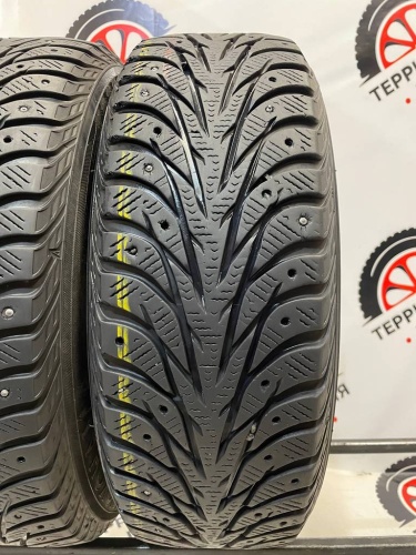 Yokohama IceGuard Stud 195/65/15