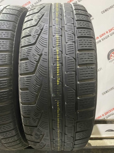 Pirelli Winter Sottozero 210 Serie II R19 235/50