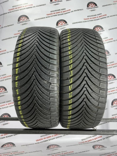 Kumho Solus 4S HA32  205/45 R17