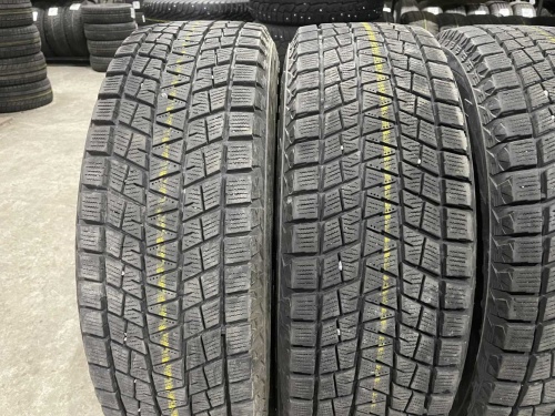 Bridgestone Blizzak DM-V1 R15 215/70