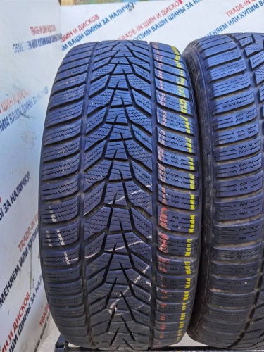 Hankook Winter i * cept evo 3 R19	235/45