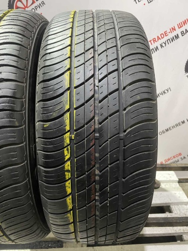 Hankook Radial H406 R16 215/60