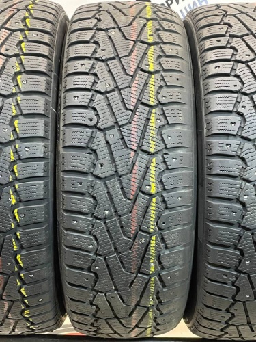 Pirelli Ice Zero R16 215/65