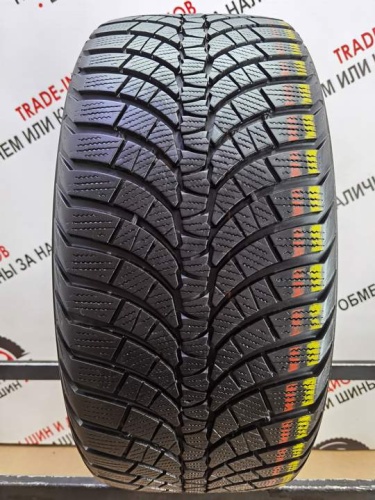 Kumho WP71 R18 255/40