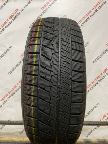 Bridgestone Blizzak VRX R16 20560