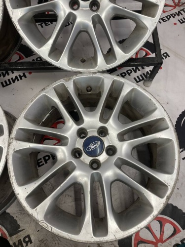 Литые диски R18 5x108 ЦО63.3