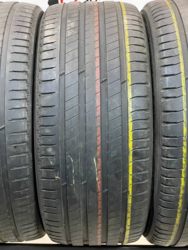 Michelin Latitude Sport 3 R21 255/40