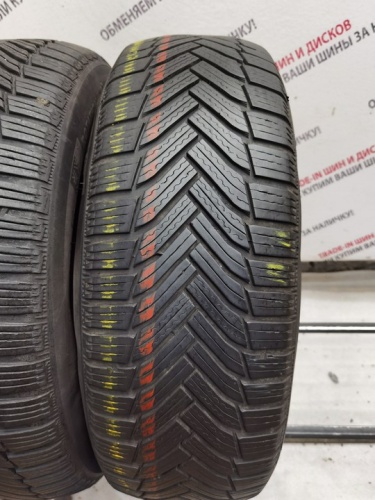 Michelin Alpin 6 R16	215/65