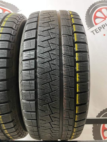 Pirelli Ice Asimmetrico R16 215/60