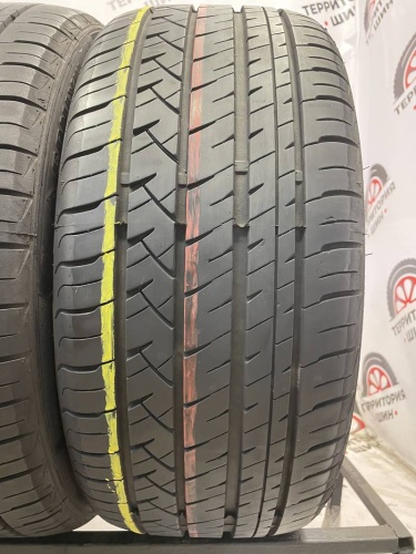 Sonix Prime UHP 08 245/40 R19