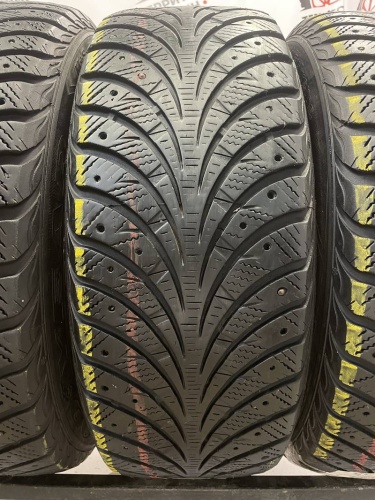 Goodyear UltraGrip Extreme 205/55 R16