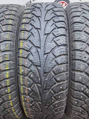 Hankook Winter I'Pike R17 215/65