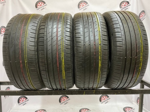Goodyear EfficientGrip Performance R17 215/55 94V