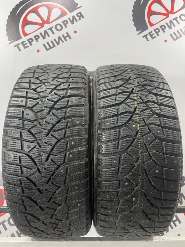 Bridgestone Blizzak Spike-02 R18 225/40